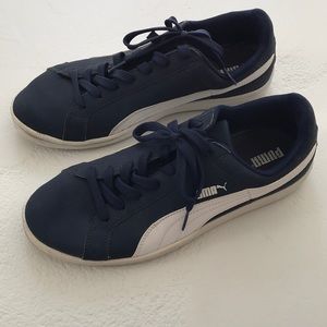 Puma sneakers